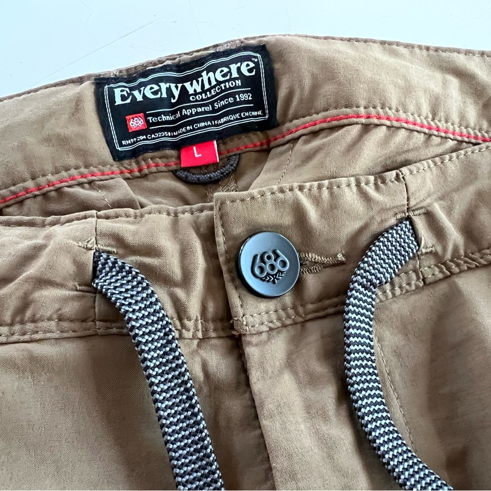 686 Tan Chinos
